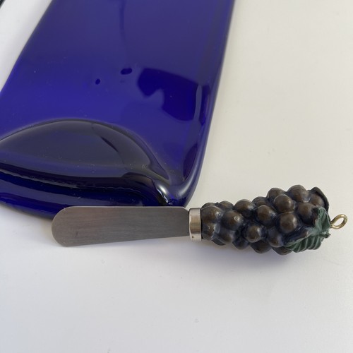 Glass Bottle Platter with Grape Handle Cheese Knife/Spreader by Wild Eye Design - Picture 14 of 16