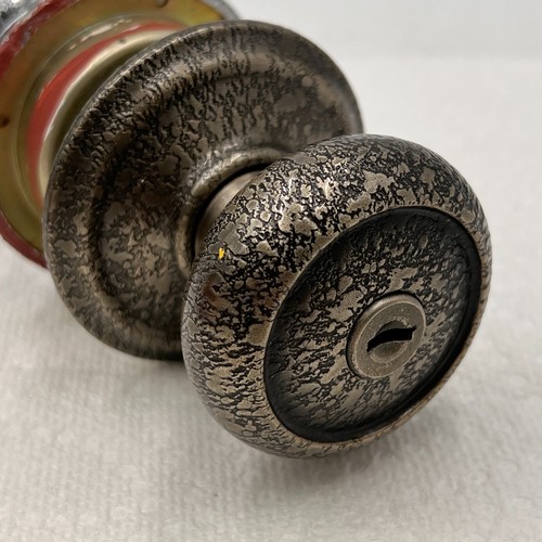VINTAGE SCHLAGE CRACKLE DOOR KNOB LOCKING *NO KEY* - 第 11/12 張圖片