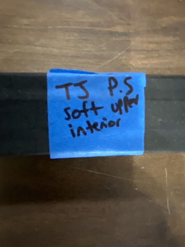 97-06 Jeep Wrangler TJ Half Door Passengers Side Upper Sliding Window Bezel Trim - Picture 7 of 9