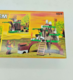 LEGO 6024 Bandit Ambush VERY GOOD NEW/MISB Knights Dark Forest Forestman 6079