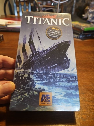 Titanic (VHS 1997) The Comprehensive 3 Hr Story new sealed - Picture 1 of 4