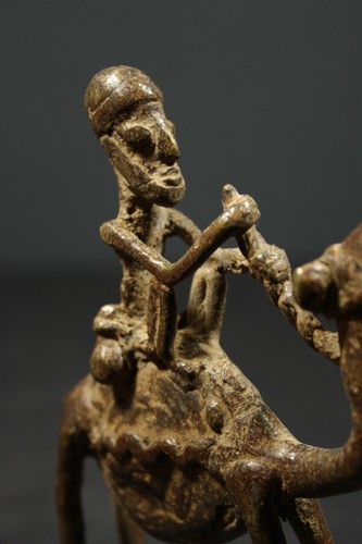 2 African Bronze Ancestor Camel Rider Statue - DOGON Mali, TRIBAL ART CRAFTS - Picture 10 of 12