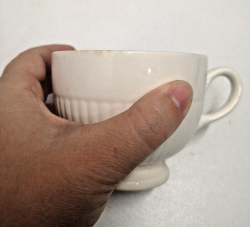 Wedgwood of Etruria & Barlaston Creamware MOSS ROSE Tee oder Kaffee Trio Set für 2 - Bild 5 von 19