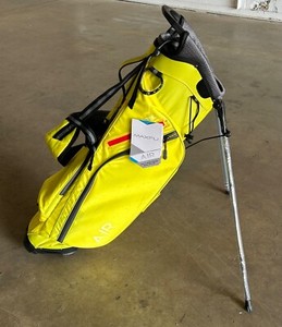 with tags Maxfli Air Stand GOLF BAG - - Gold (MX22AIRGOLDSB)