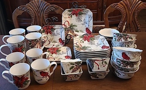 222 Fifth Holiday Wishes Salad Plates, Soup Bowls, Latte Mugs *Pick Pieces *MINT - Picture 1 of 21
