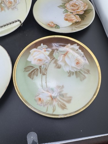 Lot Of Four R.S. Germany Plates W/ Hand Painted Floral Motifs / See Photos - Picture 3 of 12