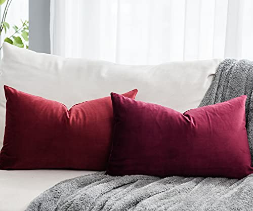Christmas Decorative Lumbar Velvet Throw Pillow 12" x 20" (Pack of 2) Burgundy - Bild 2 von 6