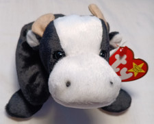 Ty Beanie Baby Daisy the Cow