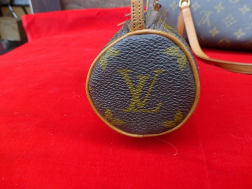 Louis Vuitton Papillon 1970's Monogram Canvas Barrel Handbag w/ Mini Bag - Imagen 19 de 23