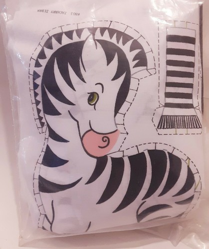 Carousel Crafts Fun Kit unassembled plush Zebra Stitch Cut Sew & Stuff Kit 10" - 第 5/5 張圖片