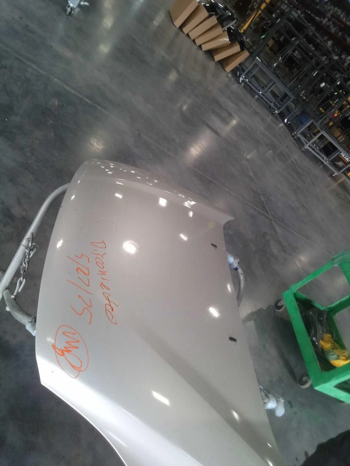 Used Hood fits: 2017 Ford C-max Grade A — 第 2/4 张图片