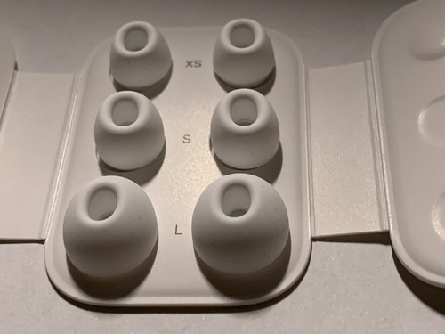 Brand New Genuine Original Apple AirPod Pro (2nd Generation) Ear Tips Plug - Bild 3 von 4