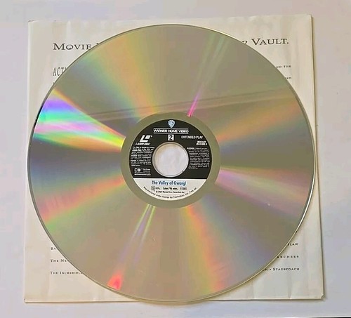 The Valley Of Gwangi Ray Harryhausen 1969 Laserdisc - Picture 4 of 4