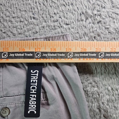 NWT Roundtree & Yorke Casuals Shorts Men XL x8" Classic Elastic Waist Gray - Picture 6 of 8