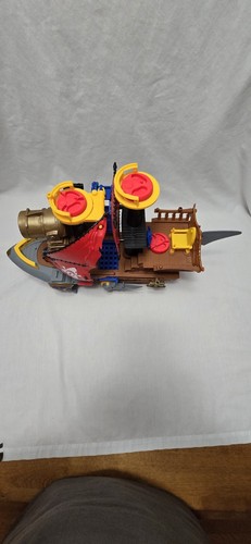 Mattel Fisher Price Imaginext Shark Bite Pirate Ship 2 Crew Figures Cage 2015 - Picture 20 of 24