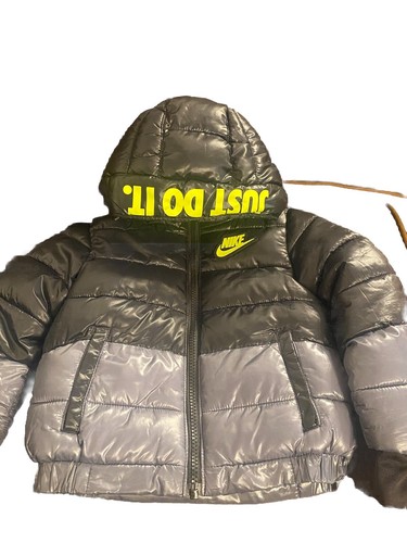 Giubbotto imbottito Nike bambino nero con zip taglia 2T nuovo senza etichette basta farlo - Foto 3 di 14