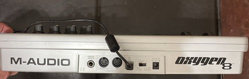 M-Audio Midiman Oxygen 8 Controller MIDI - Keyboard Controller USB - Picture 9 of 9