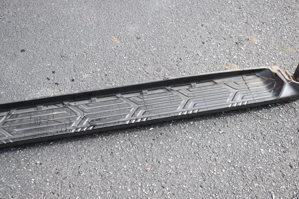 Infiniti QX56 2011-2013 STEP PAD FÁBRICA OEM Foto 3 de 4