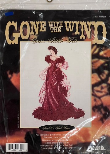 Leisure Arts VIA COL VENTO Scarlett's Red Dress Kit punto croce 114201 - Foto 1 di 2