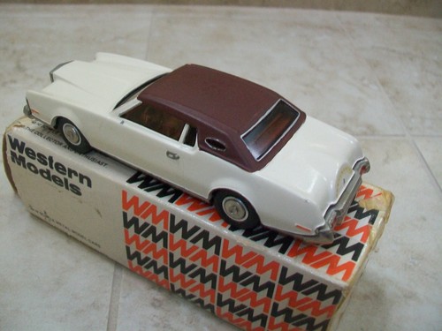 Western Models 1973 Lincoln Mark V 1/43 - Picture 2 of 12