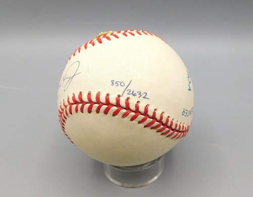 Béisbol firmado autografiado por Cal Ripken Jr ~ sello de bandera y #d/2632 - Goldin - Imagen 2 de 5