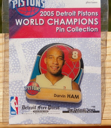Darvin Ham 8 Detroit Pistons 2005 NBA Basketball 1 1/4" Metal Enamel Pin Pinback - Picture 2 of 3
