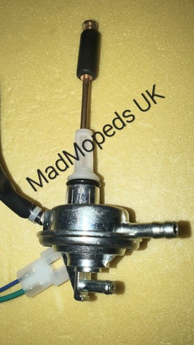 Derbi GPR50, GPR125 Mulhacen, Terra 125 Petrol Fuel Vacuum Tap UK  - Picture 1 of 5