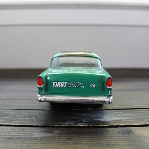 RACING CHAMPIONS HOT ROD GREEN '55 CHEVY BEL AIR ISSUE #29 - Picture 4 of 7