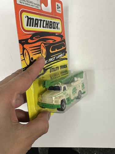 Matchbox Utility Tree Care Truck 1994 T31 weiß mit etwas grün - Bild 2 von 3