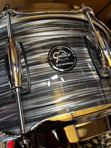 Gretsch RN2-6514S Renown 6.5x14" Snare Drum - Silver Oyster Pearl - Afbeelding 2 van 7