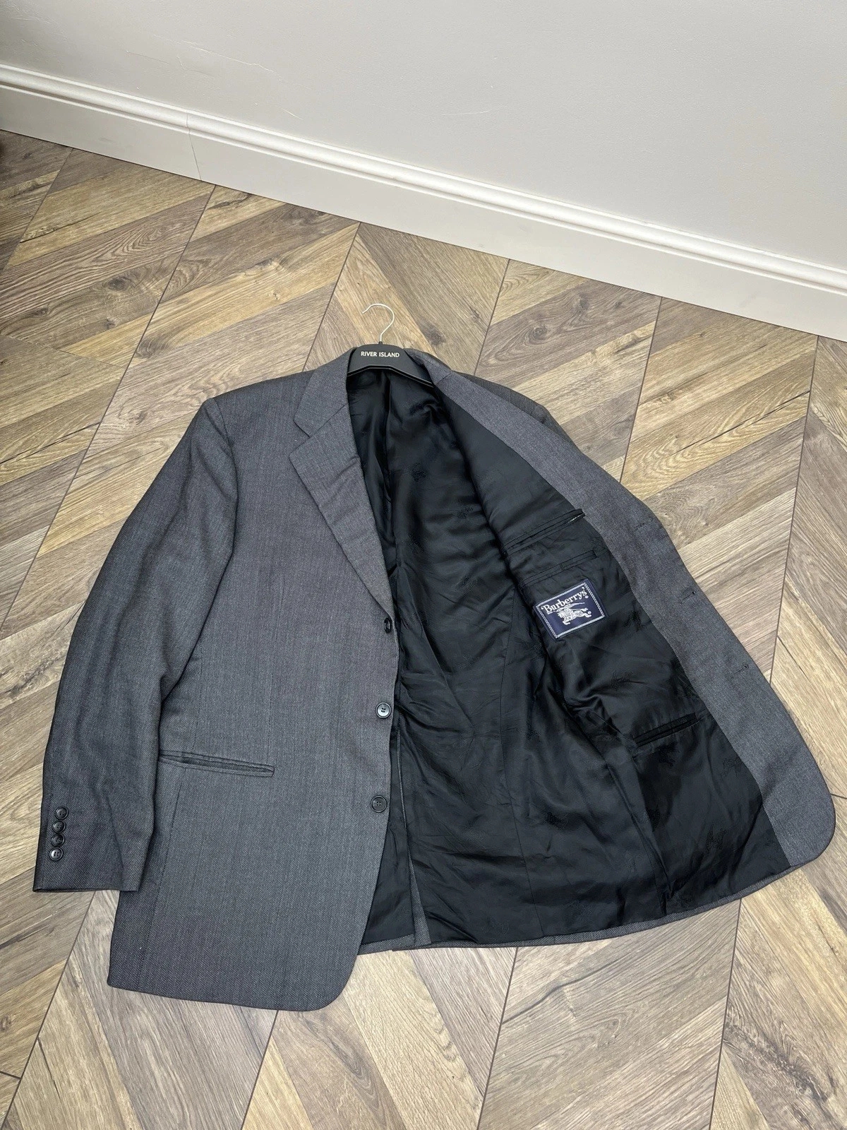 Vintage Burberry Old Money Style Blazer
Opens in a new window or tab