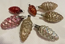 LOT of 7 SMALL ATQ FEATHER TREE BUMPY PINE CONES ORNAMENTS 1 ¼-2 ¼” LONG
