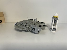 LEGO Star Wars: Millennium Falcon (4488)