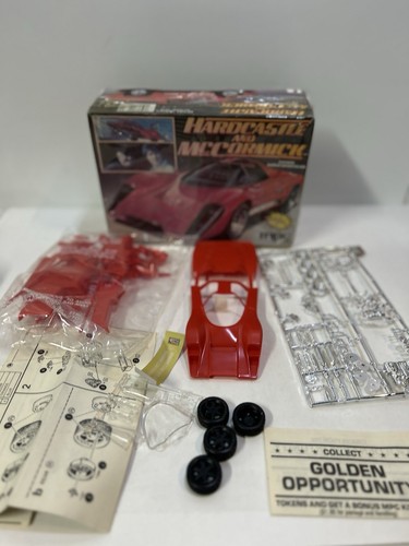 MPC Hardcastle & McCormick Coyote Super Sportscar 1/25 Model Kit UPRM - Picture 7 of 10