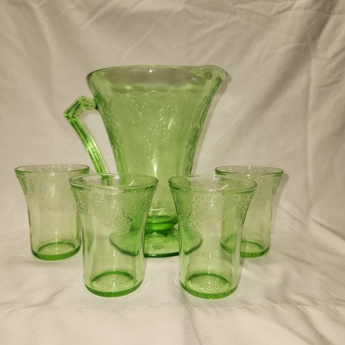 Vintage Hazel Atlas  'Florentine Poppy' Footed Pitcher and Four Glasses - Picture 1 of 24