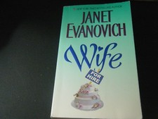Elsie Hawkins Ser.: Wife for Hire Bk. 3 by Janet Evanovich (2007, Paperback)