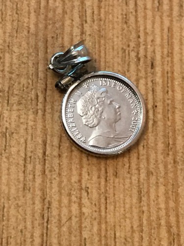 Isle of Man Queen Elizabeth II 1/25 platinum 2001 Commerative Coin Very Rare - Picture 4 of 9