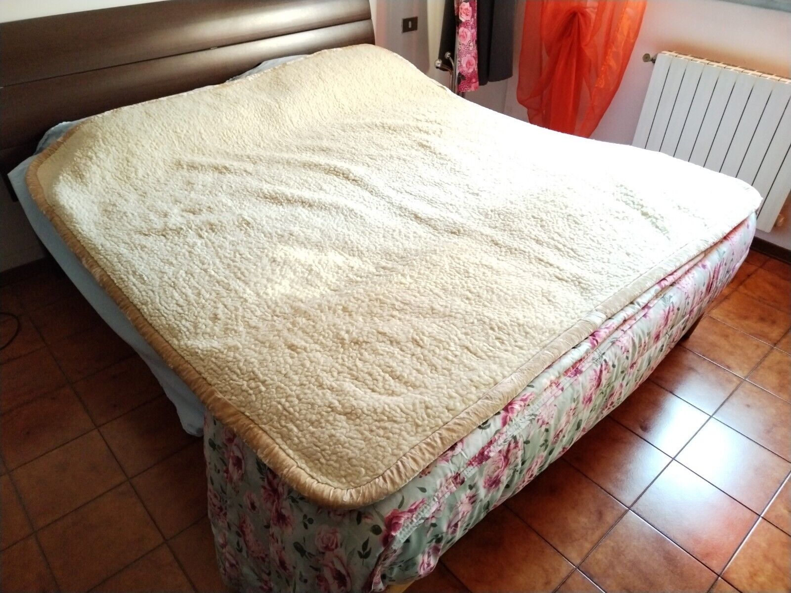 Foto 11 di 17