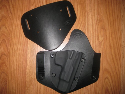 IWB / OWB combo holster Kydex/Leather Hybrid Holster with adjustable retention - Picture 7 of 9