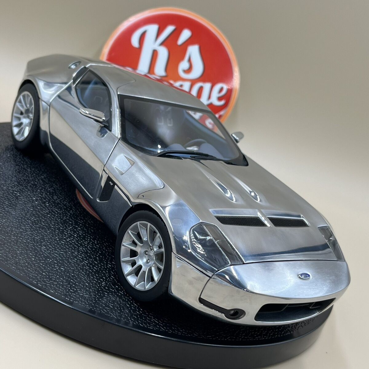 AUTOart 1/18 FORD SHELBY GR-1 CONCEPT Aluminum Die-cast AUTOart 1/18 FORD SHELBY GR-1 CONCEPT Aluminum Die-cast
