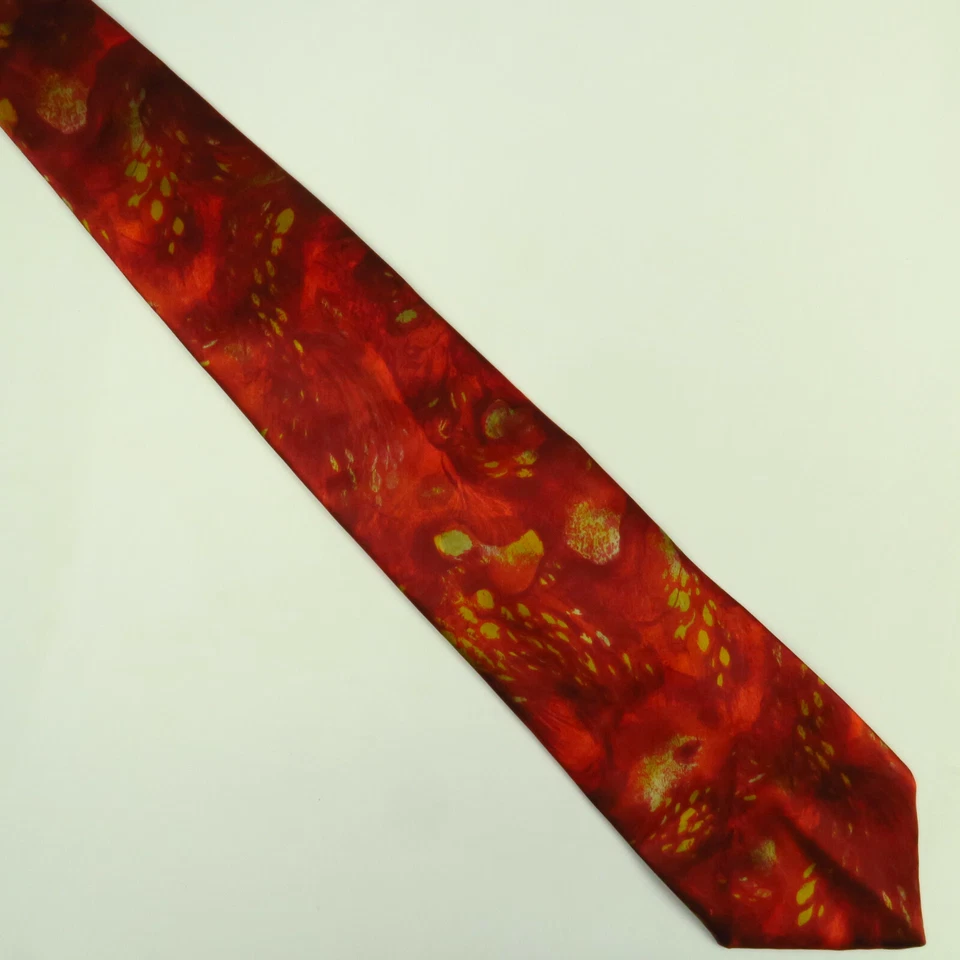 Vintage Oleg Cassini Mens Neck Tie Red Gold Abstract Asian Design 56"x4"  - Image 2 of 4