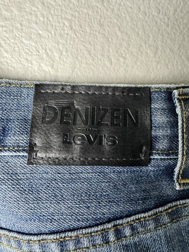 Levis Denizen Jeans Boys 10 Regular 218 Slim Straight Fit Medium Wash Blue Denim - Picture 3 of 4
