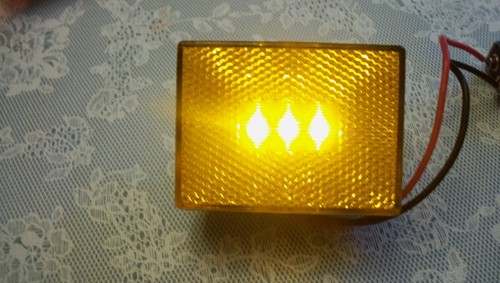 Partsam (2) Amber 3 LED Square Stud Mount Clearance Side Marker Lights Trailer - Bild 2 von 4