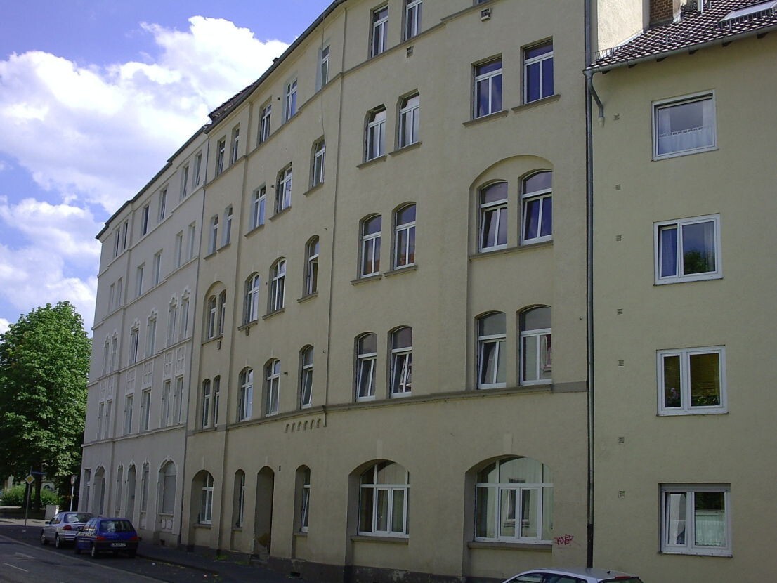 Bild 1 von 16