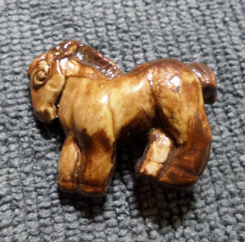 Vintage Plaster Artisan Realistic Button CUTE LITTLE PONY HORSE