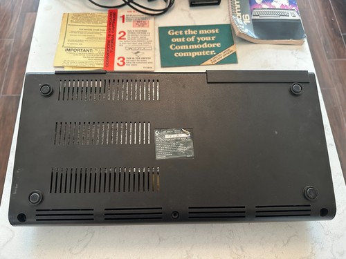 Commodore 16 C16 Vintage Computer With Box Accessories No Power READ - Picture 13 of 16