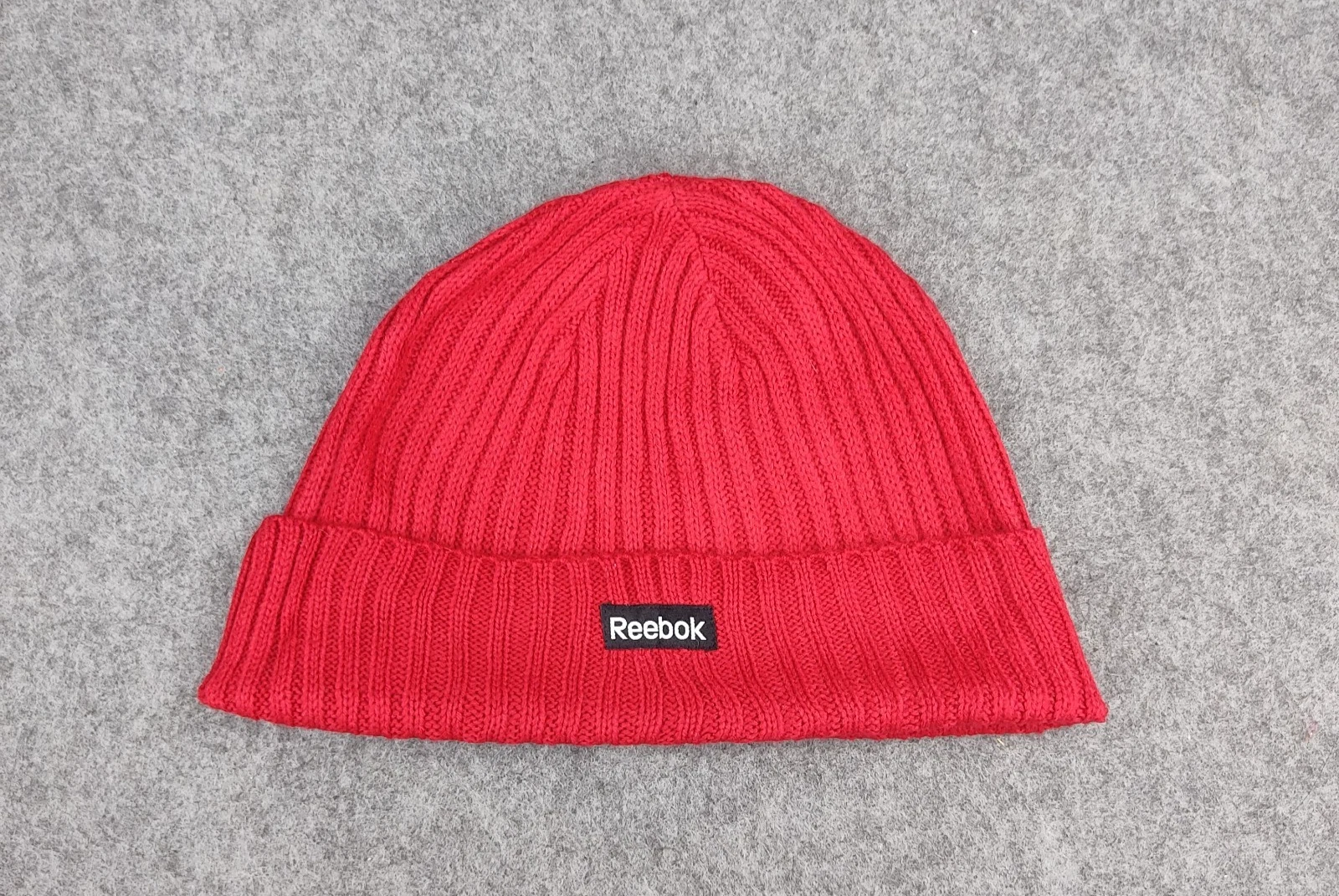 Reebok Vintage Red Ribbed Knit Beanie Hat One Size Japan Exclusive Streetwear