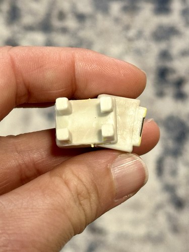 Minecraft Mooshroom Minifigures Serie 1" Mucca Bianca con Figura Gialla Mojang - Foto 5 di 6
