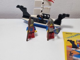 Lego Vintage Set Legoland Castle 6017 King's Oarsmen, with instructions