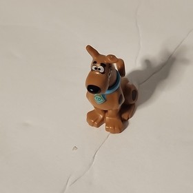 LEGO Scooby-Doo Sitting with Chattering Teeth Pattern Minifigure 75903